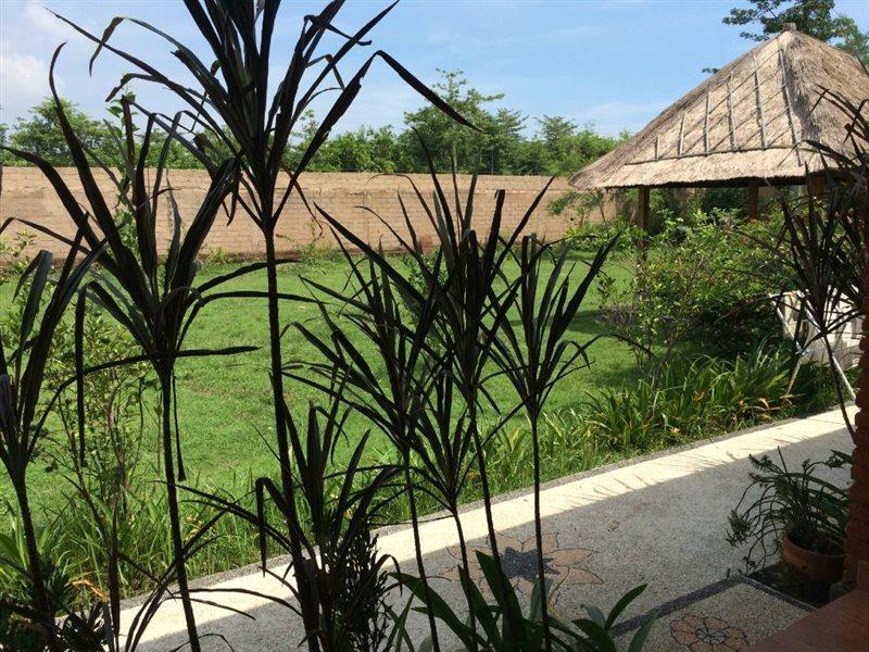 Balangan Garden Bungalow Pecatu  Exterior photo