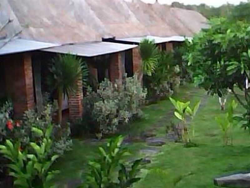 Balangan Garden Bungalow Pecatu  Exterior photo